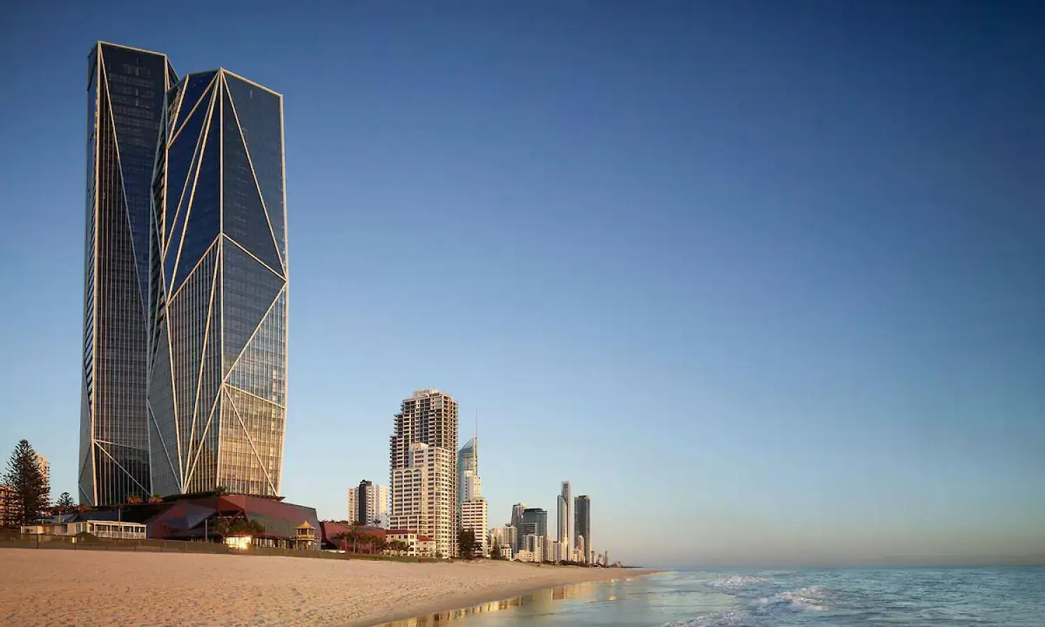 5-Star Highfloor Oceanview Dream Home In Paradise Gold Coast